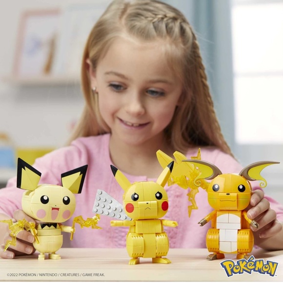 Brand new Mega Pokémon Build & Show Pikachu Evolution Trio building blocks - Picture 6 of 10
